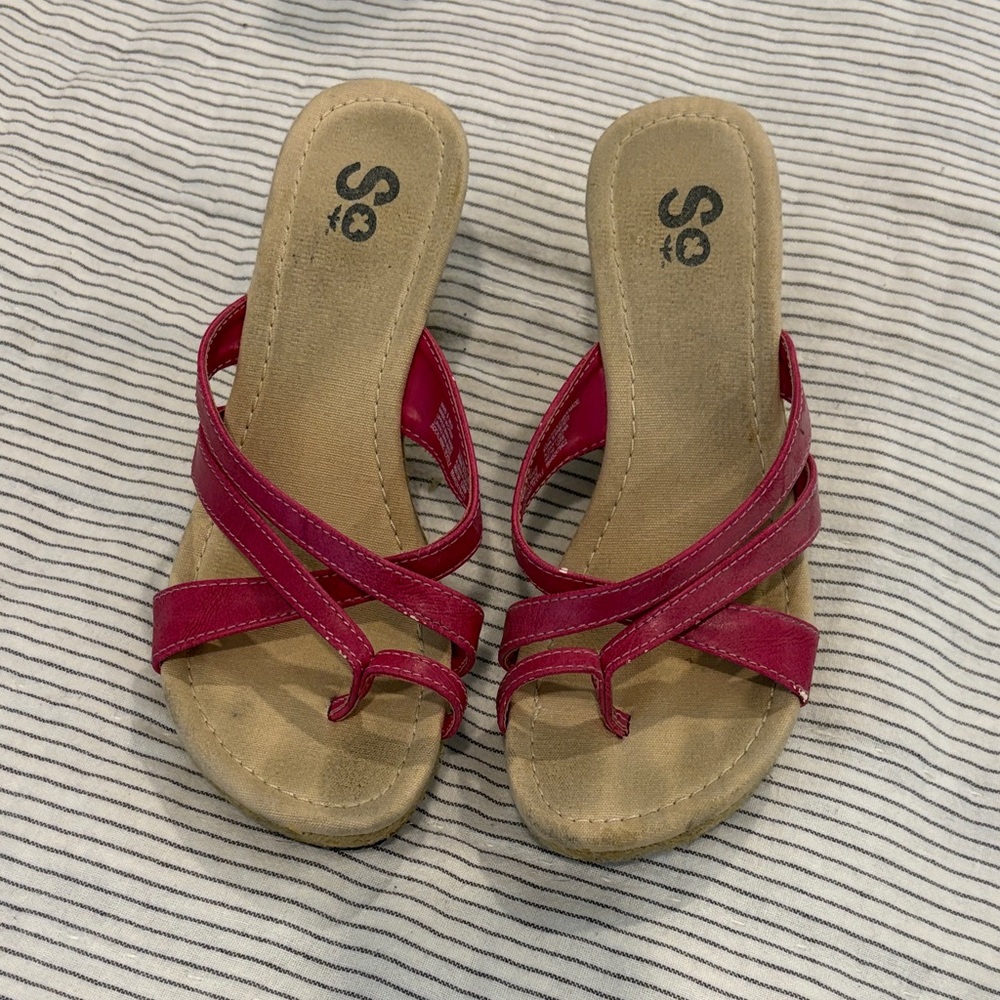 SO Women's Fuchsia Strappy Sandals